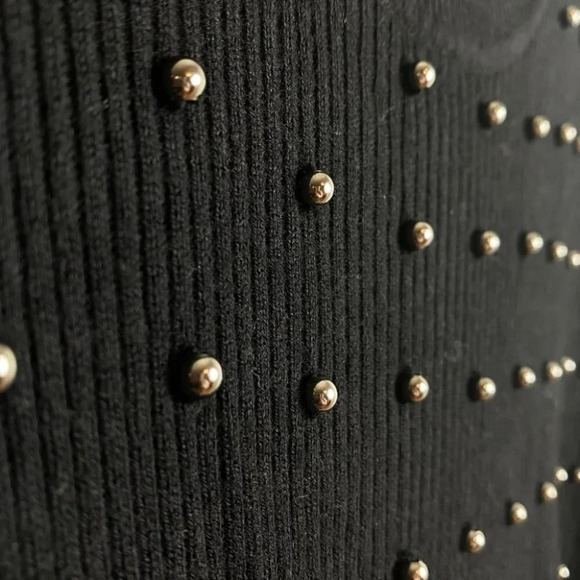 T Tahari Black  Ribbed Long Sleeve Top with Silver Beads - Picture 6 of 8
